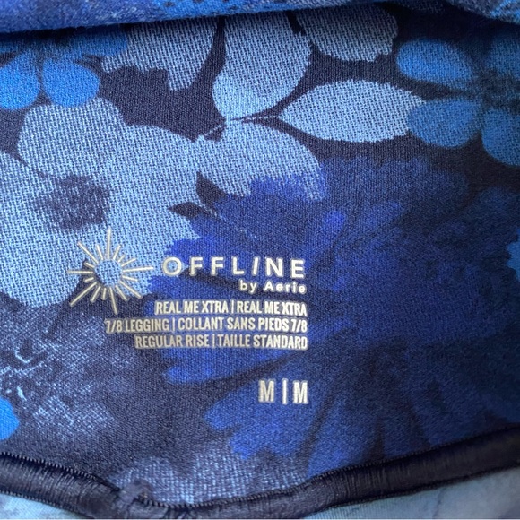 OFFLINE By Aerie Real Me Xtra Twist high rise Leggings blue Floral & butterfly - Picture 9 of 10
